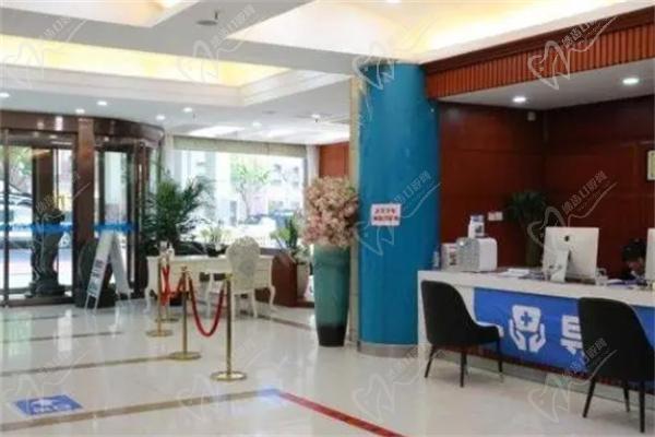 上海九龍醫(yī)院潘麗琴女性私密價格表